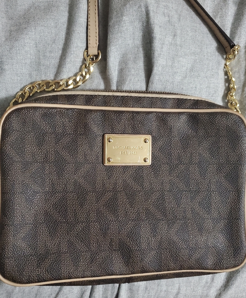 Michael Kors Crossbody